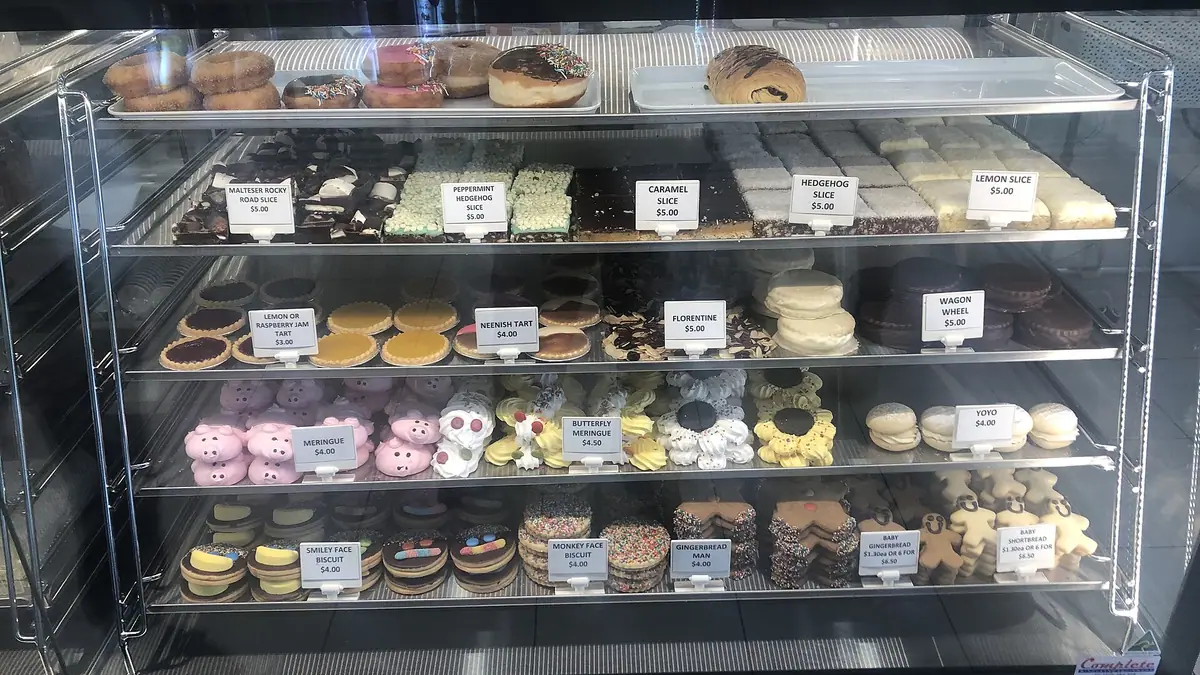 Ye Olde Bakery – bakery in Caister on Sea town centre